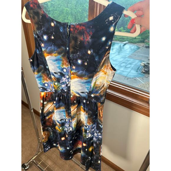 Modcloth Women's Blue Sleeveless Galaxy Universe Skater Dress Size Medium - Picture 3 of 9